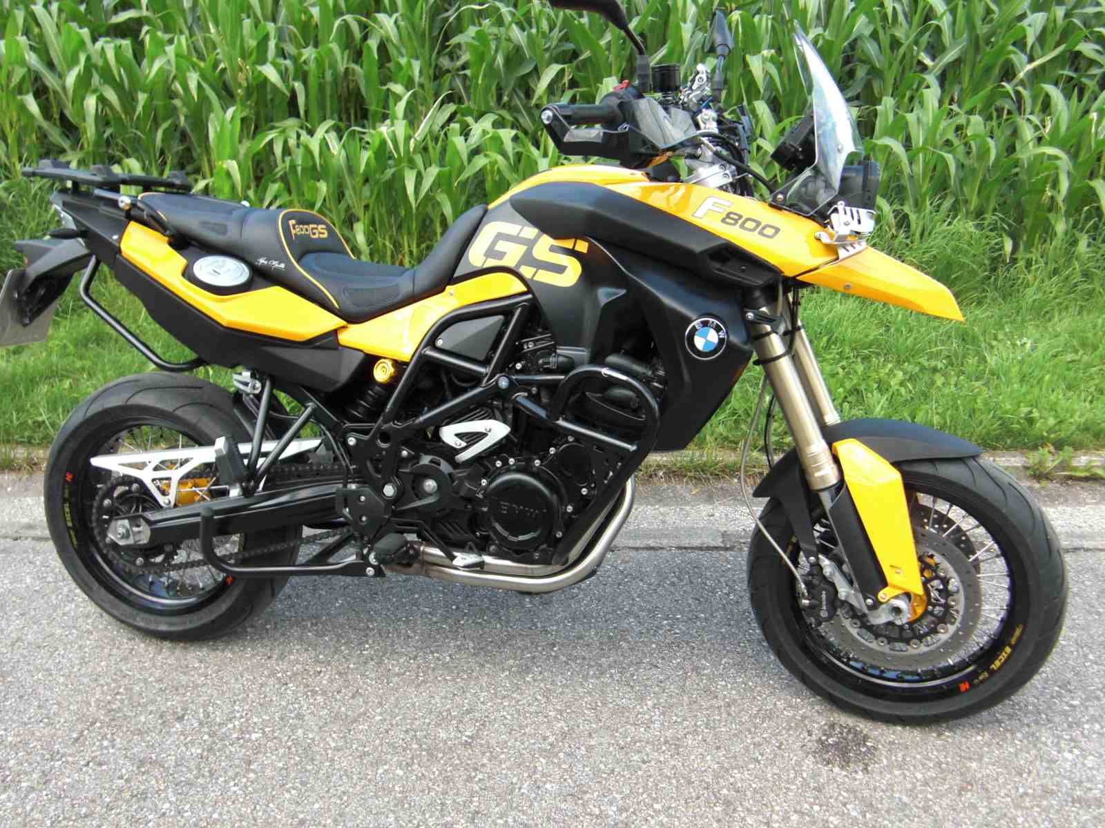 BMW F800GS Megamoto