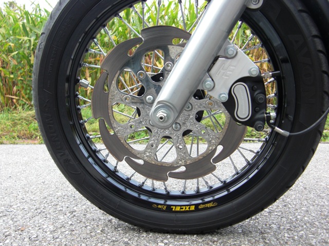 Harley Davidson Dyna Streetbob