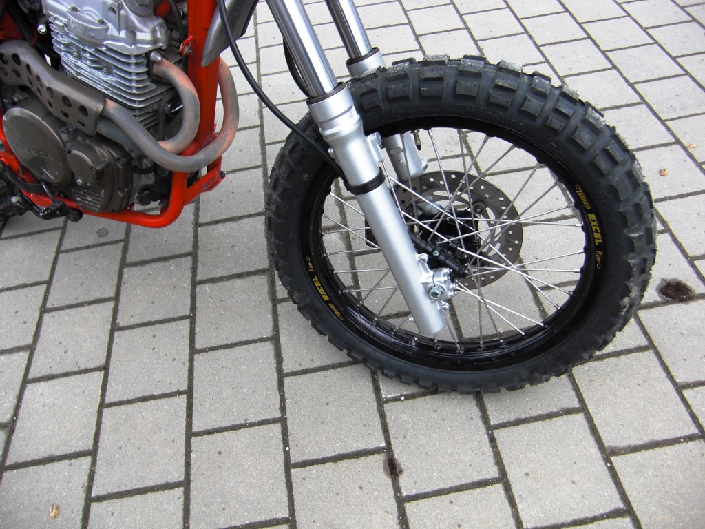 Honda Dominator Flattrack