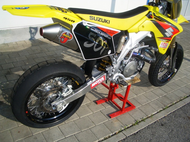 Suzuki RMZ450 Supermoto